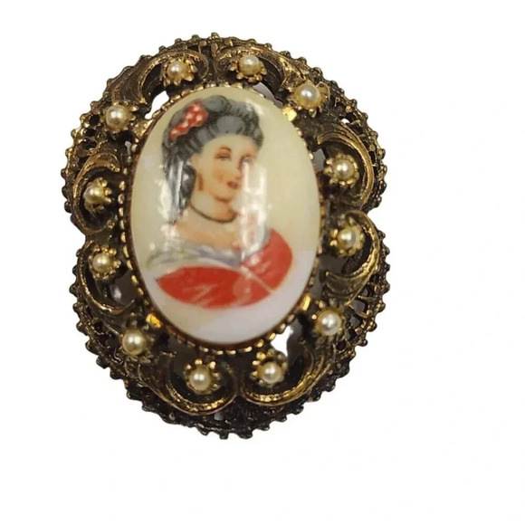 Vintage 60s-70s Portrait of Woman Ceramic Hand Painted Brooch Pin Gold Tone - Picture 2 of 3